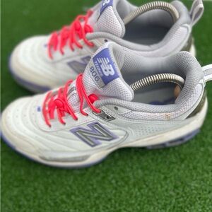 New Balance White and Purple Sneakers with Sporty Design